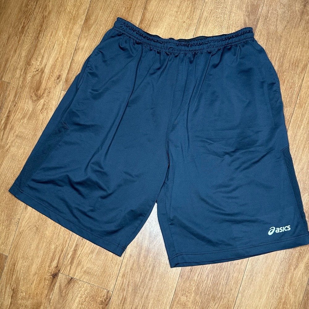 ASICS Men's Black Athletic Shorts